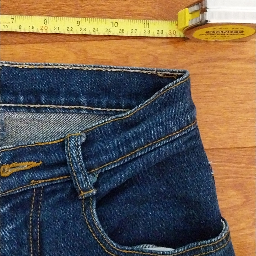 Vintage High Rise Jean - Picture 8 of 9